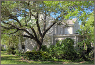 Bed and Breakfast lodging in College Station Texas